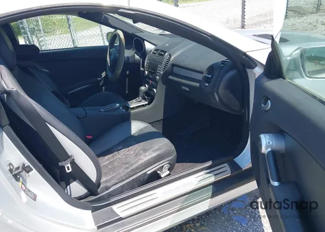 2005 Mercedes-Benz Slk 350 from USA, damaged, VIN WDBWK56F55F049419